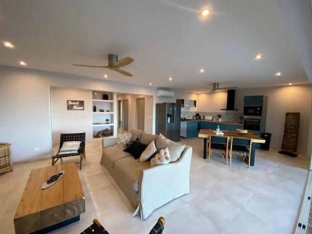 Princess Mahault - Beachfront - Orient Bay - Luxury Apartment 外观 照片